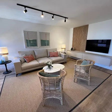 Apartment Donoso Cortes & Free Parking By Ele *